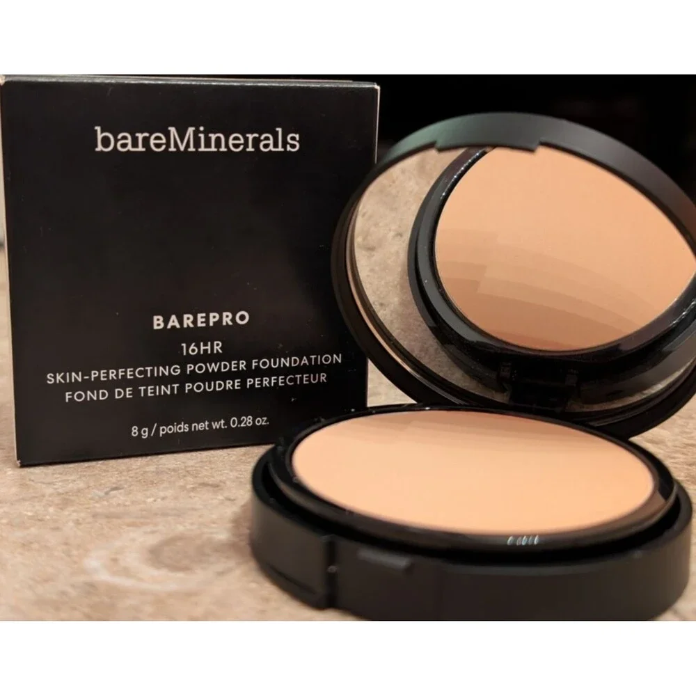bareMinerals Barepro 16HR Skin-Perfecting Powder Foundation Fair 15 Neutral .28